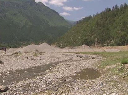 多地水電站亂壩爭水牟暴利 周邊農民愈發貧窮