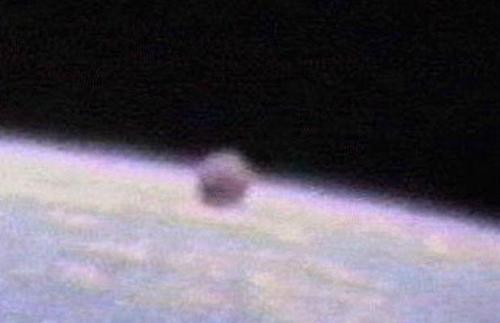 近30年全球經典UFO照片（組圖）