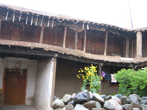 郭麻日古堡：從遙遠(yuǎn)的征戰(zhàn)歲月到寧靜的村落生活