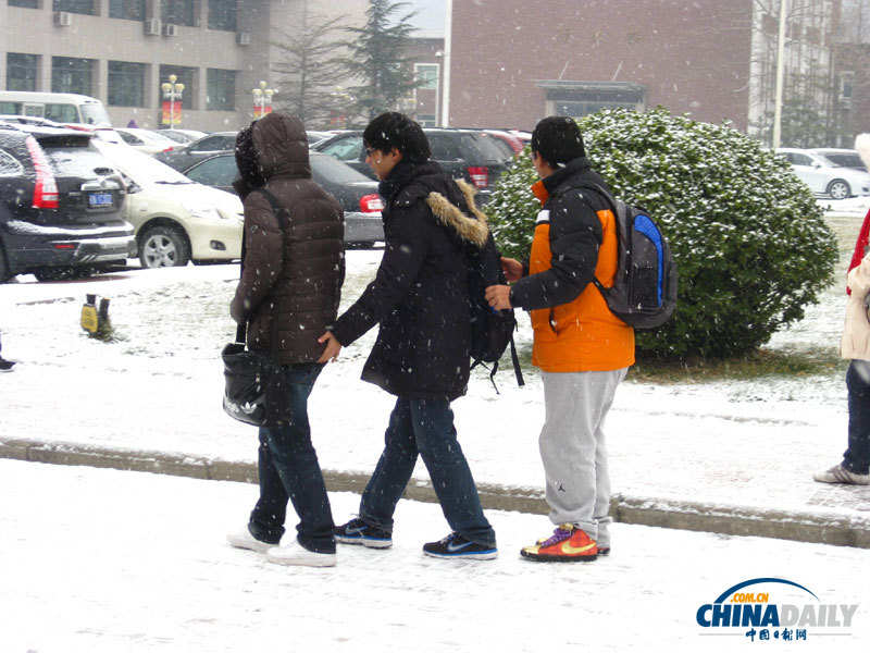 北京迎來冬天第二場雪 明日仍有降雪（組圖）