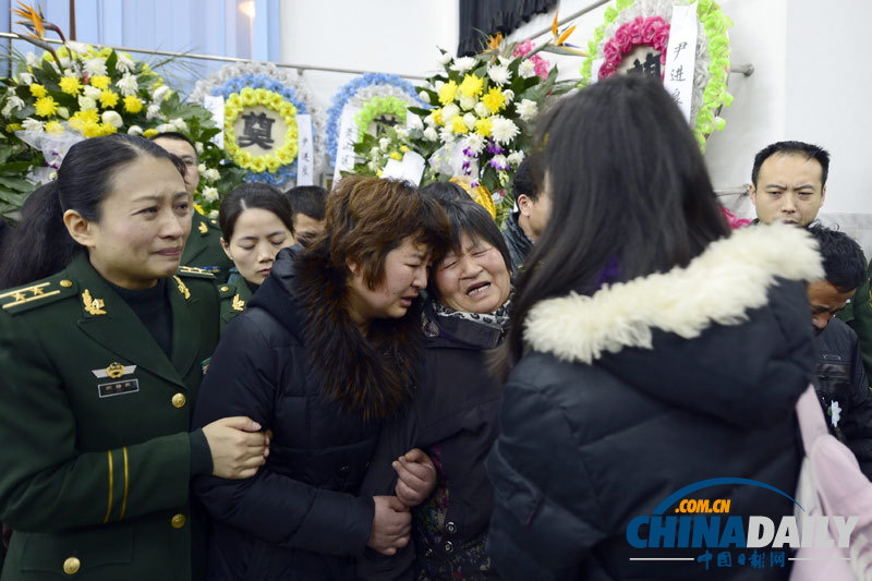 杭州蕭山民眾悼念犧牲消防官兵