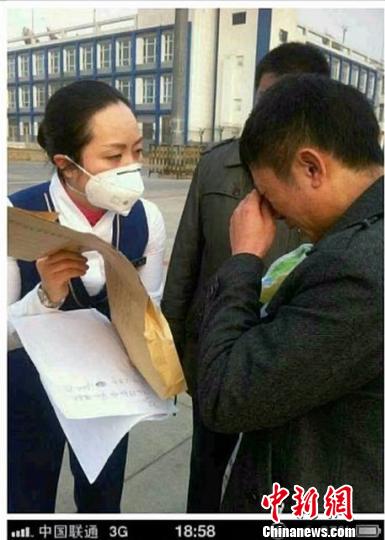 128名旅客一致要求救病嬰并捐款 航班緊急降落