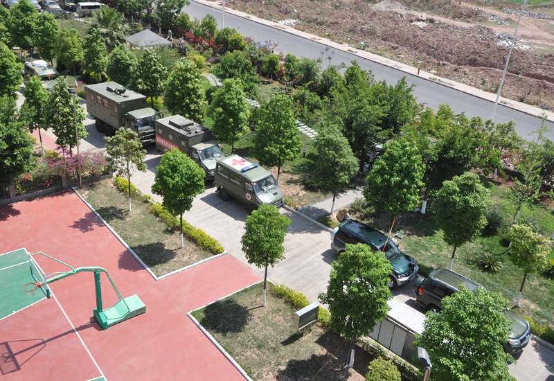 高清：武警涼山森林支隊請戰赴雅安救援