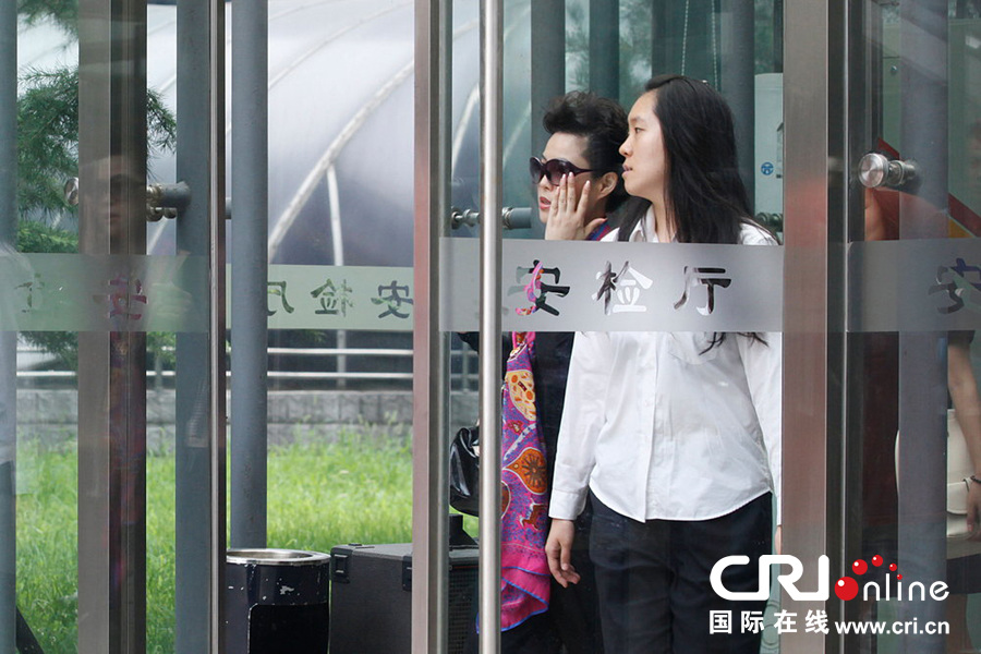 李某某案內情：李某某率先性侵 受害人是兼職駐場