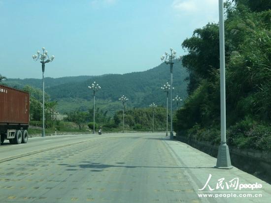 福建警方回應(yīng)“104國道限速30公里每天罰款10萬元”傳聞