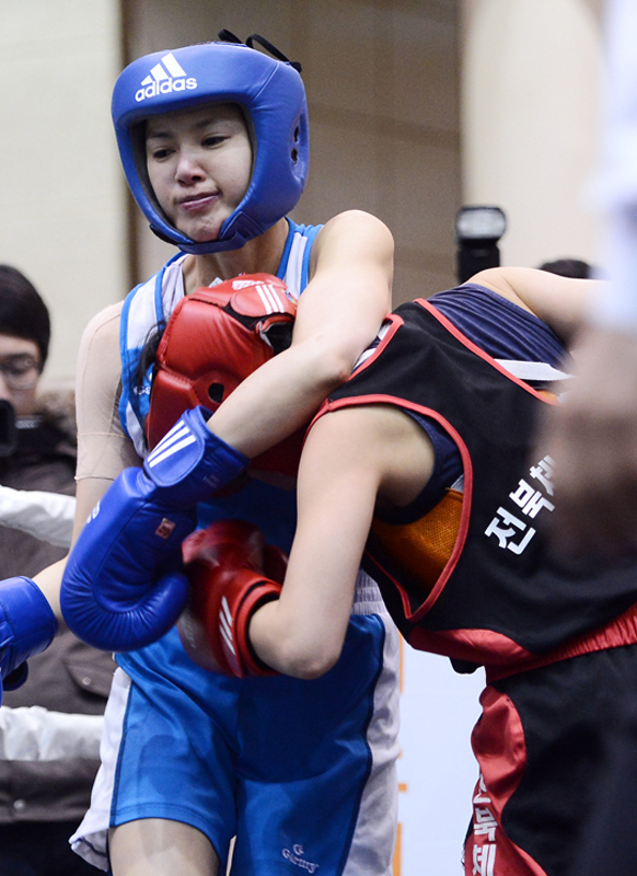 越南蘿莉拳手引關注 盤點那些性感的女拳手