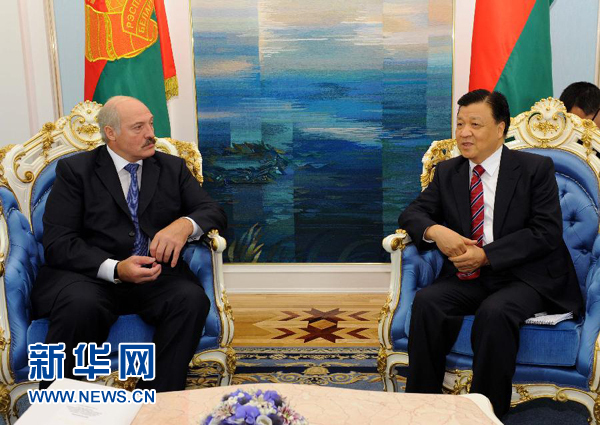 劉云山對(duì)白俄羅斯進(jìn)行正式友好訪問