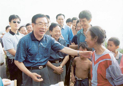 《賀國(guó)強(qiáng)黨建工作文集》：談黨建也談人生