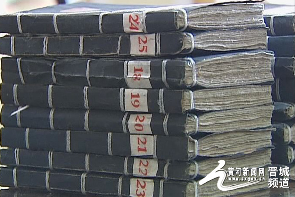 山西古稀老人手抄四大名著 預獻禮黨百歲生日