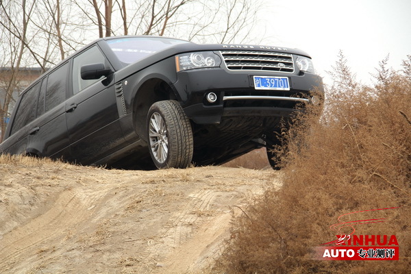 難以逾越的巔峰 測試路虎攬勝5.0機械增壓版