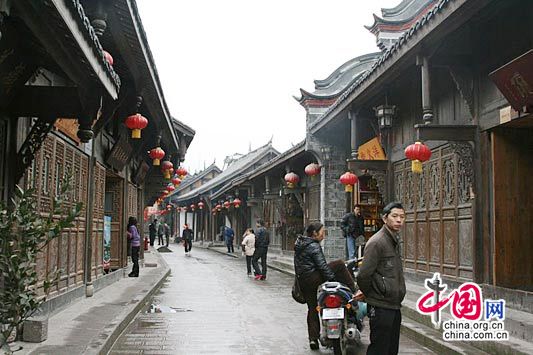 最好的祭奠——建設(shè)一個(gè)美好的新汶川(組圖)