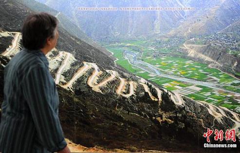 汶川地震三周年：中國交出重建答卷 汶川期待振興