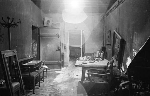 組圖：珍貴黑白老照片披露希特勒自殺地堡
