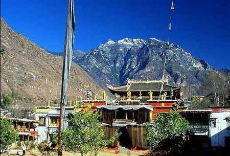 探秘四川神秘女王谷 一女可嫁多夫奇葩習俗