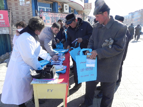 青河縣大力開展結(jié)核病防治宣傳