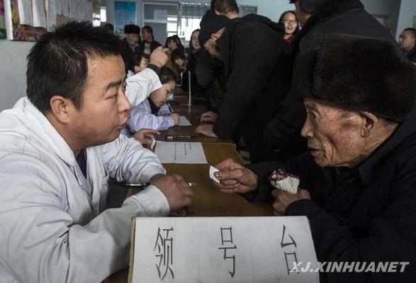 醫(yī)療下鄉(xiāng)暖人心