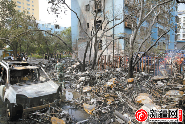 新疆烏魯木齊一摩托車停車場起火 燒毀95輛摩托車