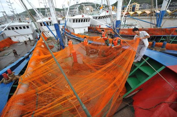 強(qiáng)臺風(fēng)“布拉萬”造成舟山海域狂風(fēng)暴雨