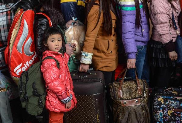 關(guān)注春運：家在召喚