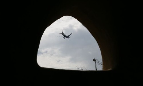 英國希斯羅機場附近小學(xué)建“穹廬” 阻隔噪音享寧靜