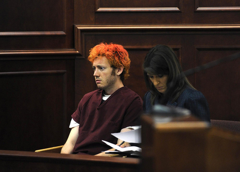 蝙蝠俠槍擊犯受審 面無表情未發一言