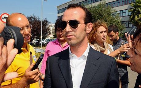 老貝今年老“背”了？英媒盤(pán)點(diǎn)意總理的“多災(zāi)之年”