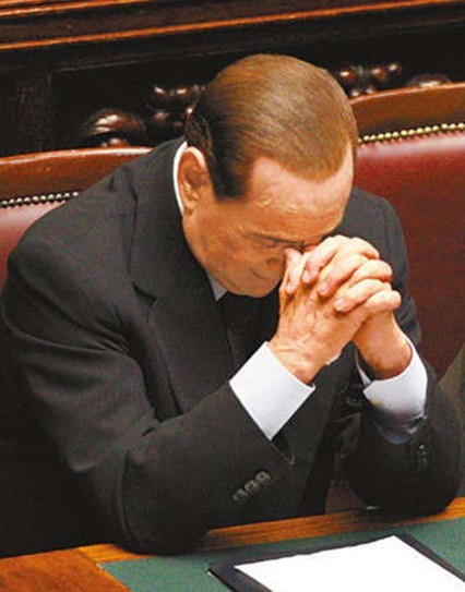 貝盧斯科尼將有條件辭職 意大利人對未來更擔憂