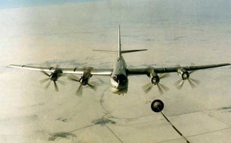 俄空軍演習亮看家本領(lǐng)