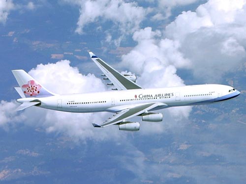 臺軍演征用客機運部隊 惡毒攻擊兩岸直航