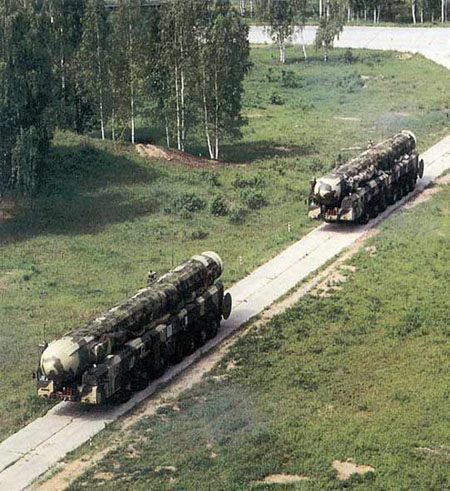 能突破美反導系統 俄白楊導彈師遁于森林