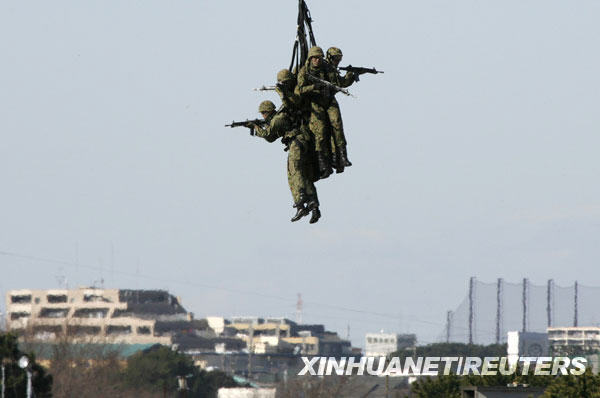 日本自衛隊官員出海釣魚翻船5人死亡1人失蹤