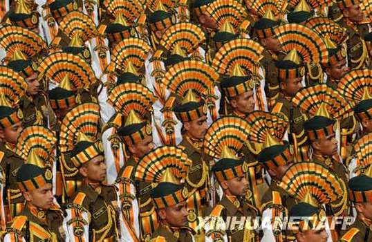 組圖：印度進(jìn)行共和國日閱兵排練