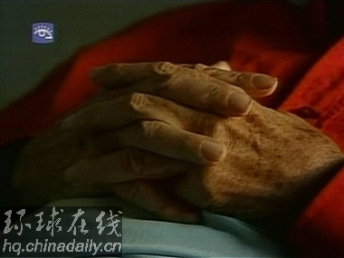 卡翁病后古巴電視臺首播視頻 為時(shí)10分鐘