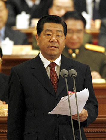 賈慶林主持全國政協十屆四次會議閉幕會 