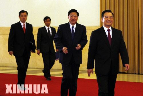 溫家寶總理與中外記者見(jiàn)面