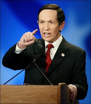 丹尼斯?庫欽尼奇