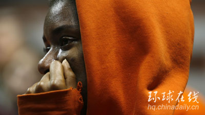 傷心的淚盡情流