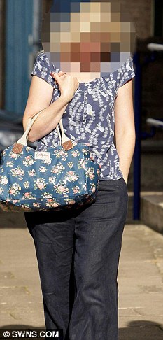 英國財迷媽謊稱兒子患癌騙錢 美國惡毒母逼親子睡棺材