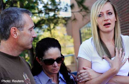 美國槍擊案嫌犯受審遇害人父親出席 指責兇手為懦夫