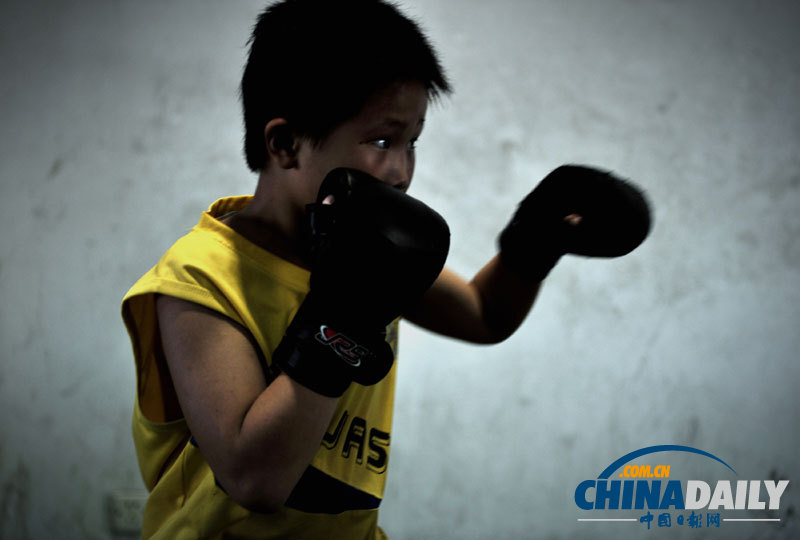 圖片故事：拳擊小子