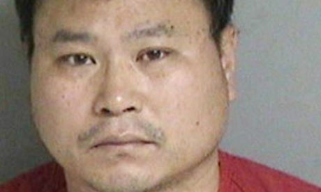 美影院槍擊案嫌犯接受初審聽(tīng)證 擁槍派擬舉行“愛(ài)槍日”活動(dòng)