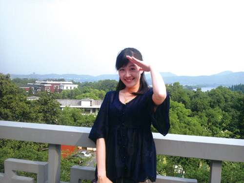 組圖：實拍解放軍各軍兵種美麗女兵