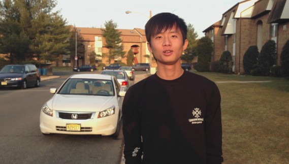 留學生:兩會上應有我們的代表