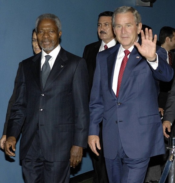 新書披露因槍支走火 內賈德06年險遭美特工暗殺