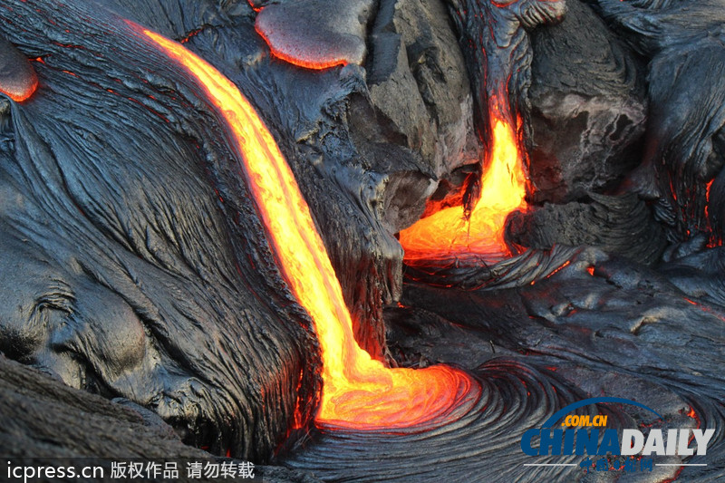 高難度攝影：夏威夷熔巖入海美景攝人心魄（組圖）