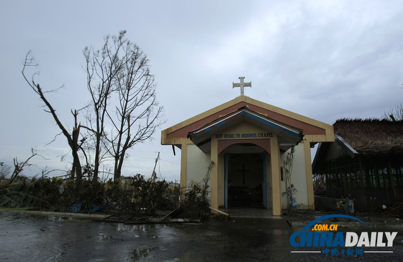 臺風“海燕”重創菲律賓 災區教堂成停尸間遍布尸體