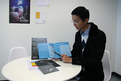 頭發(fā)和骨灰結(jié)合變成鉆石，讓愛不磨滅