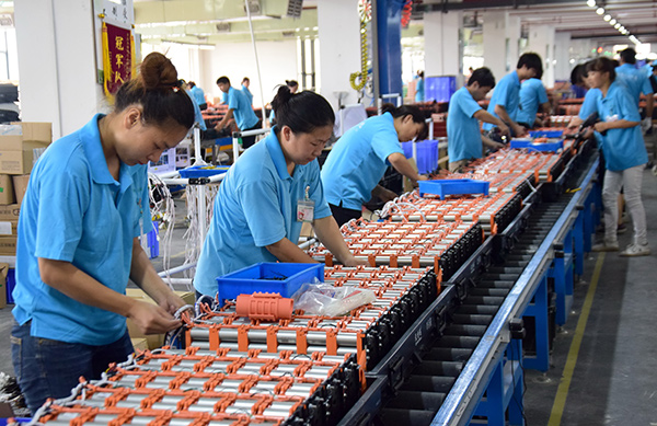 Battery technology steering e-car sales