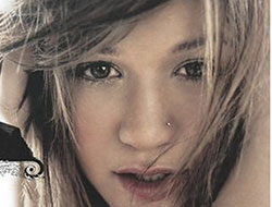 傷言“背叛”:Never again(通訊員稿)