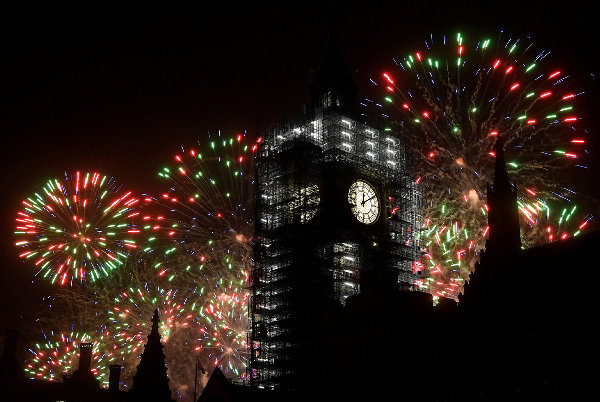 這些年,春節(jié)已經(jīng)走出國門,各國都在跟我們一起過年